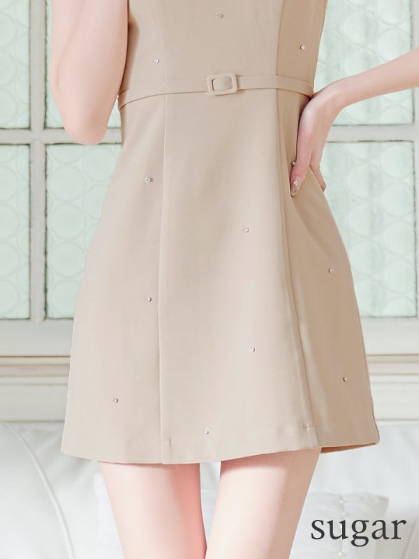 ベージュ モデル:あすか 身長:170cm 着用サイズ:Sサイズ