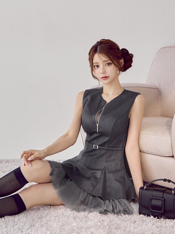 グレー　モデル：ももか　身長：156cm　着用サイズ：Sサイズ