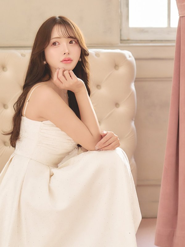 アイボリー モデル：りな　身長：160cm　着用サイズ：Sサイズ