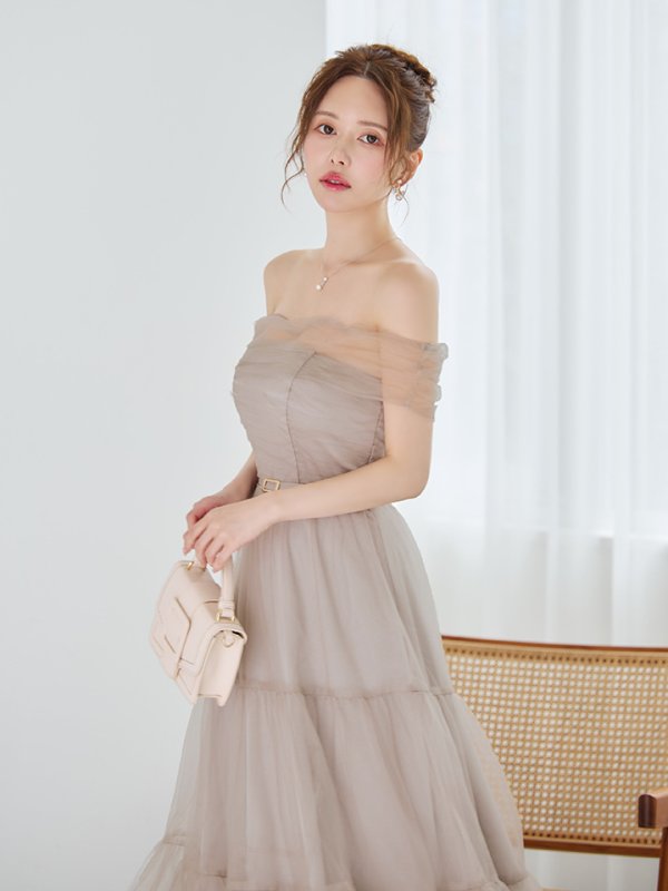 グレージュ モデル：ゆめ　身長：160cm　着用サイズ：Sサイズ