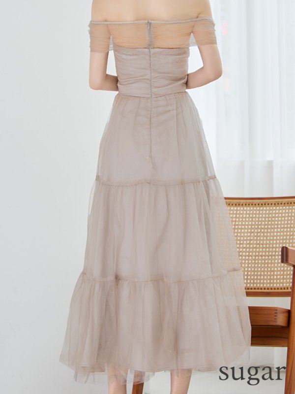 グレージュ モデル：ゆめ　身長：160cm　着用サイズ：Sサイズ