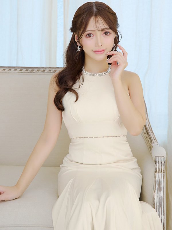 アイボリー モデル：りな　身長：160cm　着用サイズ：Sサイズ