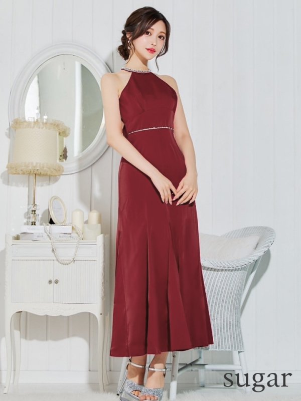 ワインレッド モデル:桜伊みやこ 身長:168cm 着用サイズ:Sサイズ