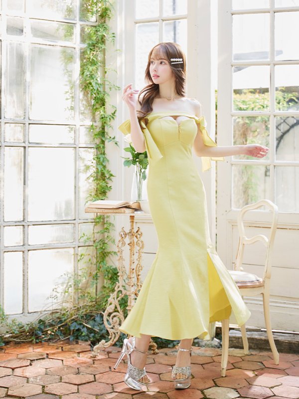 ライムイエロー モデル:ゆめ 身長:160cm 着用サイズ:Sサイズ