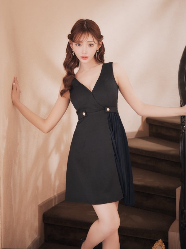 画像9: Lサイズあり【DEA./ディア】ノースリーブ/ ウエストボタン/ スイッチプリーツ/ フレア/ ミディアムドレス/ キャバドレス[OF08]