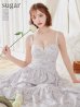 ベージュ モデル：明日花キララ　身長：162cm 着用サイズ：Sサイズ