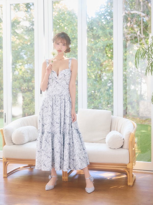 アイボリーxグレー モデル：きほ　身長：169cm 着用サイズ：Sサイズ