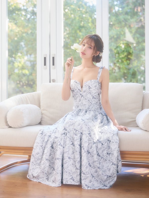 アイボリーxグレー モデル：きほ　身長：169cm 着用サイズ：Sサイズ