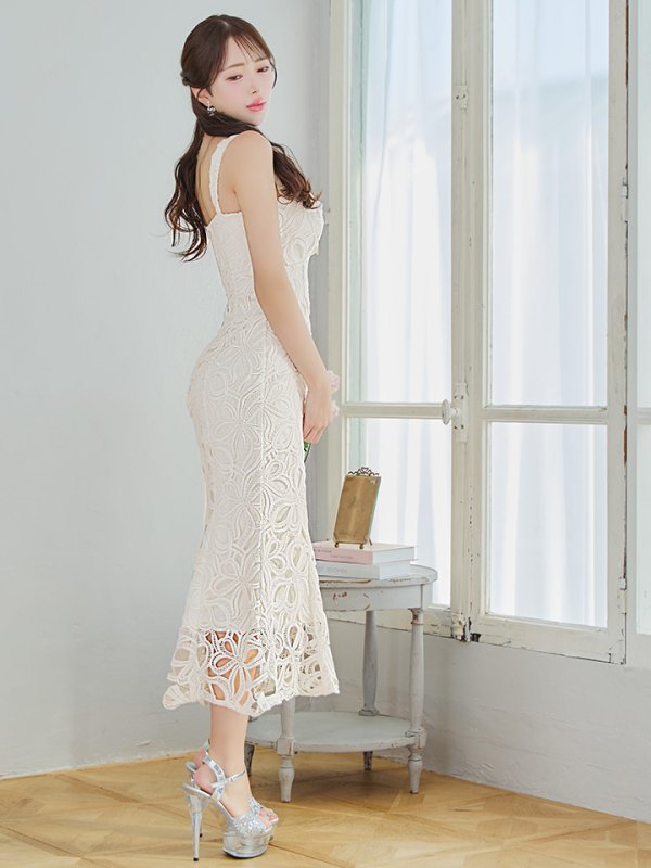 アイボリー モデル:りな 身長:160cm 着用サイズ:Sサイズ