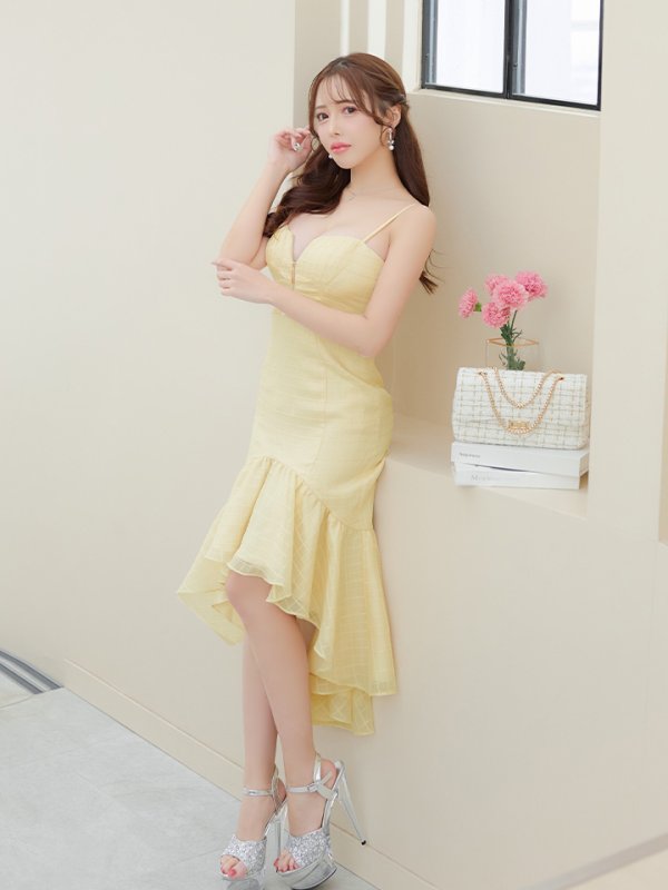 レモンイエロー モデル:りな 身長:160cm 着用サイズ:Sサイズ