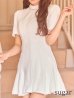 アイボリー モデル：三上悠亜　身長：159cm　着用サイズ：Sサイズ
