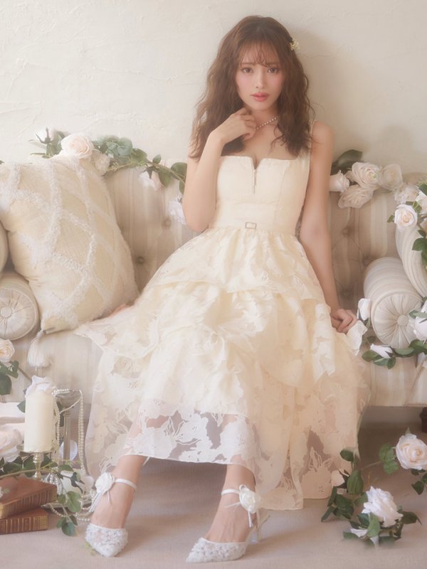 アイボリー モデル：きほ　身長：169cm　着用サイズ：Sサイズ