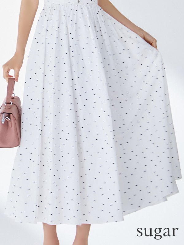 ホワイト　モデル：まりん　身長：164cm　着用サイズ：Sサイズ