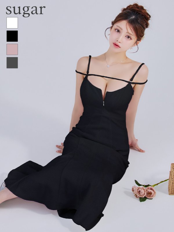 ブラック　モデル：ももか　身長：156cm　着用サイズ：Sサイズ