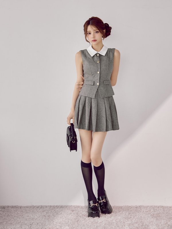 チャコールグレー　モデル：ももか　身長：156cm　着用サイズ：Sサイズ