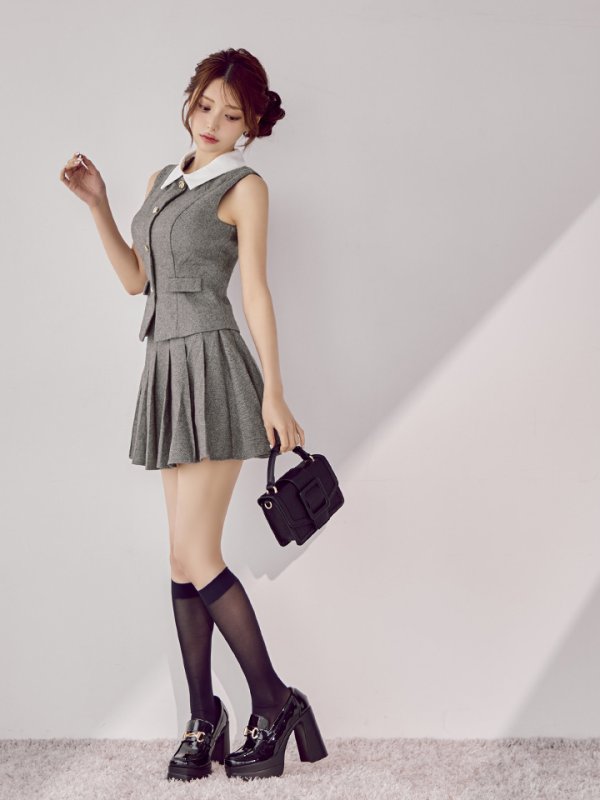 チャコールグレー　モデル：ももか　身長：156cm　着用サイズ：Sサイズ