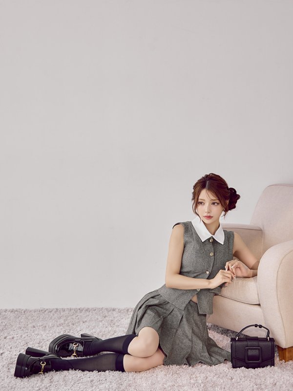 チャコールグレー　モデル：ももか　身長：156cm　着用サイズ：Sサイズ