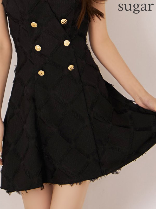 ブラック モデル：ももか　身長：156cm　着用サイズ：Sサイズ