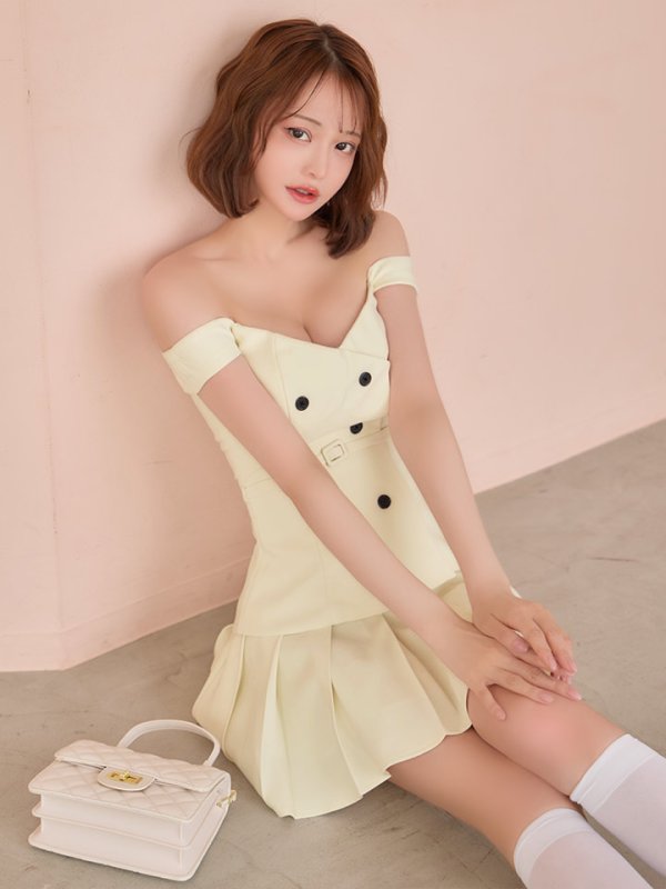 アイボリー　モデル：れみれみ　身長：163cm　着用サイズ：Sサイズ