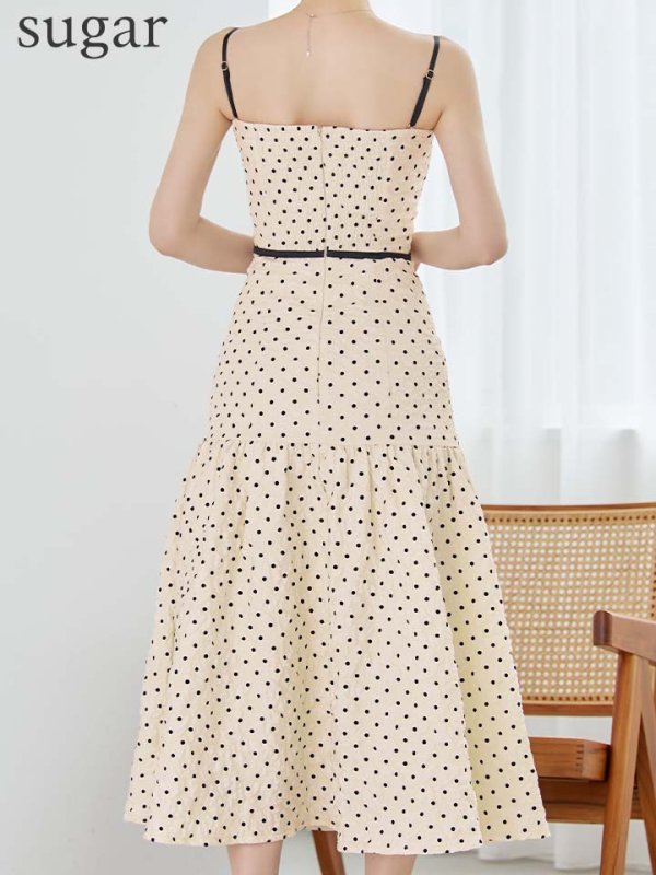 アイボリー モデル：ゆめ　身長：160cm　着用サイズ：Sサイズ