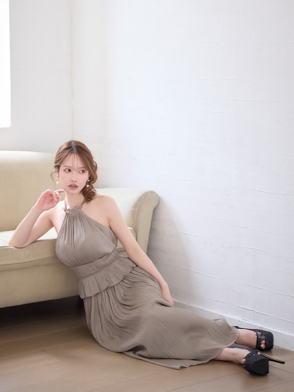 グレージュ　モデル：ゆめ　身長：160cm　着用サイズ：Sサイズ
