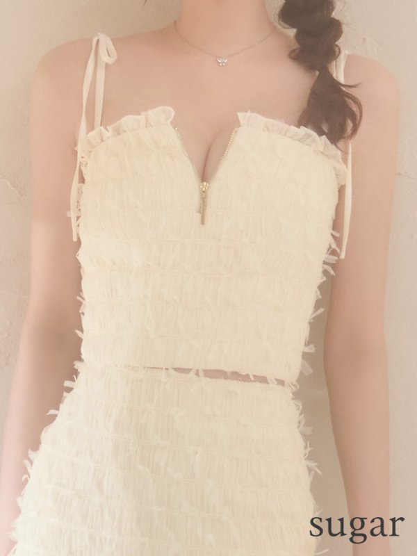 アイボリー　モデル：羽澄まり 身長：158cm　着用サイズ：Sサイズ