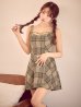 ベージュ　モデル：三上悠亜　身長：159cm　着用サイズ：Sサイズ
