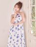 ホワイト×ネイビー　モデル：三上悠亜　身長：159cm　着用サイズ：Sサイズ