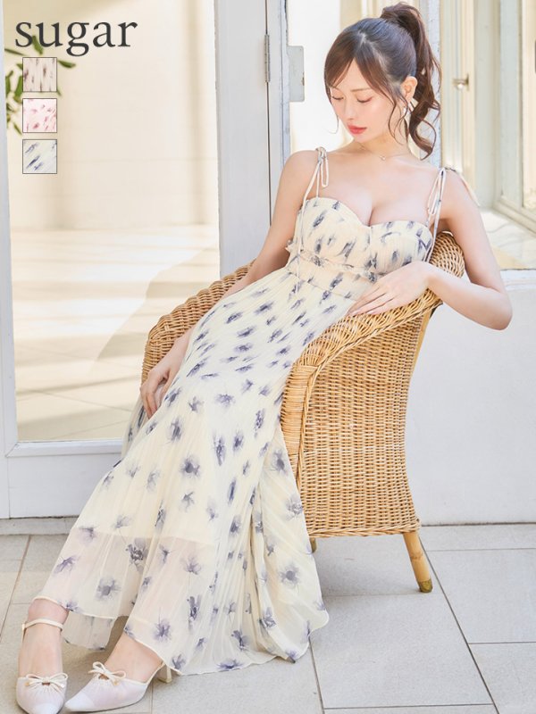 ブルー モデル：朝日向まり　身長：167cm　着用サイズ：Sサイズ 