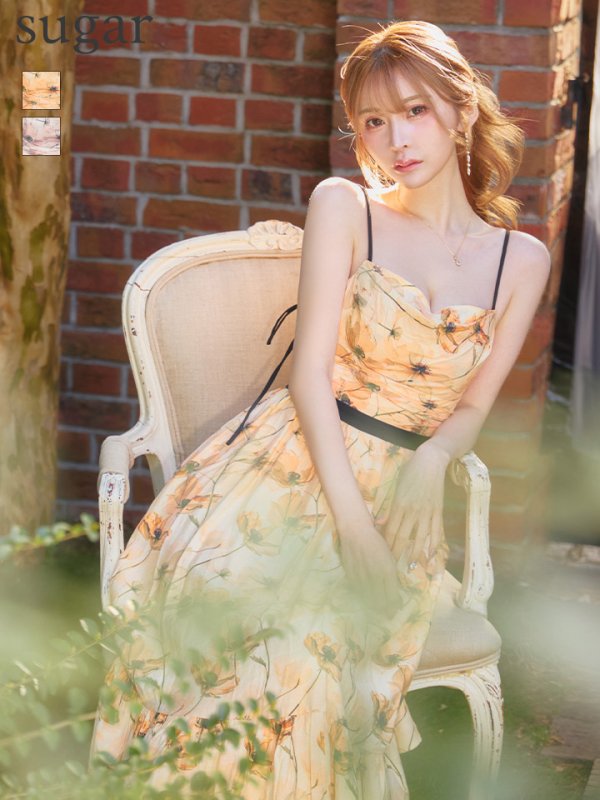 オレンジ　モデル：けい　 身長：165cm　着用サイズ：Sサイズ