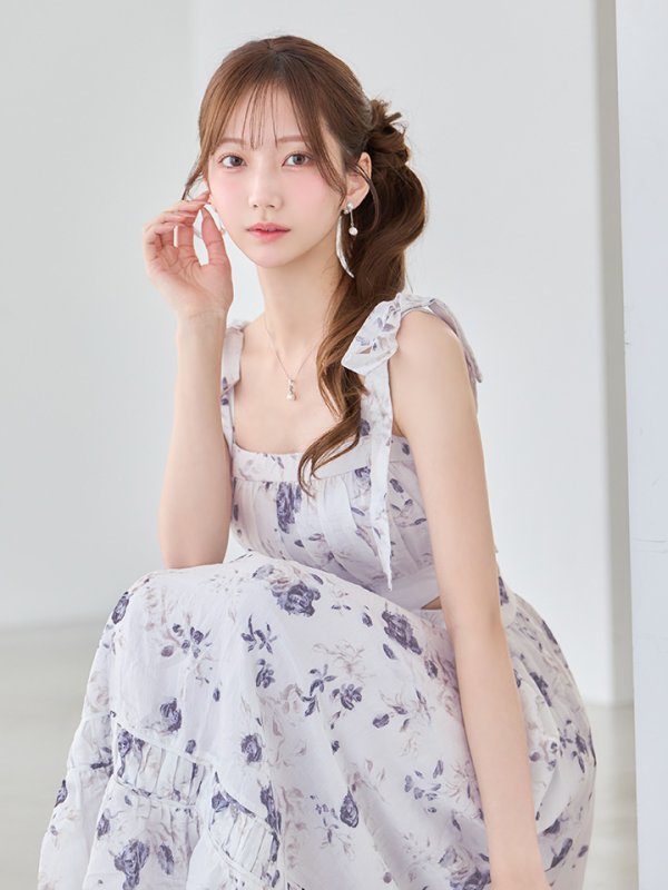 ブルー モデル：あすか　身長：170cm　着用サイズ：Sサイズ