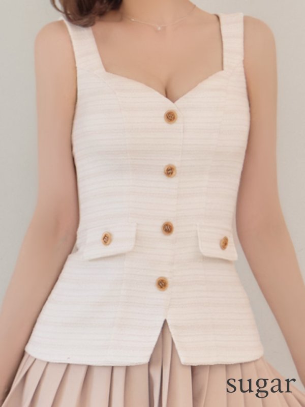 ホワイトxベージュ　モデル：れみれみ　身長：163cm　着用サイズ：Sサイズ