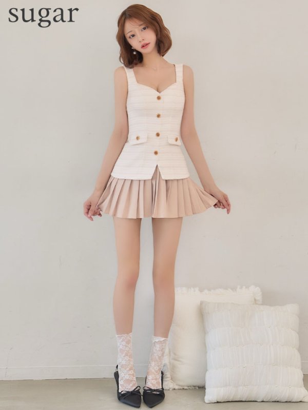 ホワイトxベージュ　モデル：れみれみ　身長：163cm　着用サイズ：Sサイズ