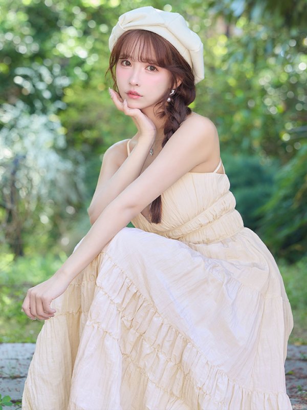 アイボリー　モデル：三上悠亜　身長：159cm　着用サイズ：Sサイズ