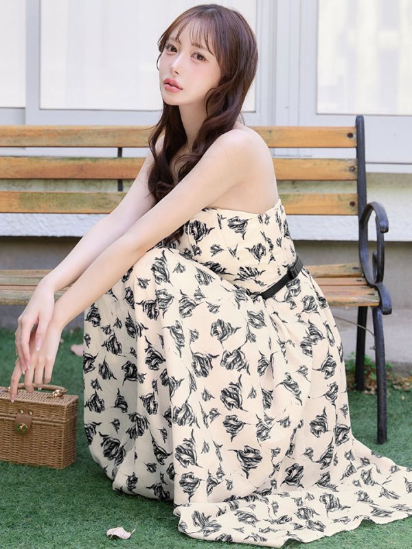 アイボリー　モデル：りな　身長：160cm　着用サイズ：Sサイズ　