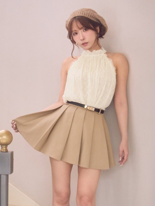 アイボリー×ベージュ　モデル：三上悠亜　身長：159cm　着用サイズ：Sサイズ