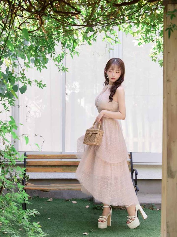 グレージュ　モデル：りな　身長：160cm　着用サイズ：Sサイズ