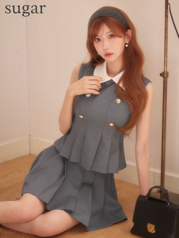 グレー　モデル：雨宮らむ　身長：160cm　着用サイズ：Sサイズ