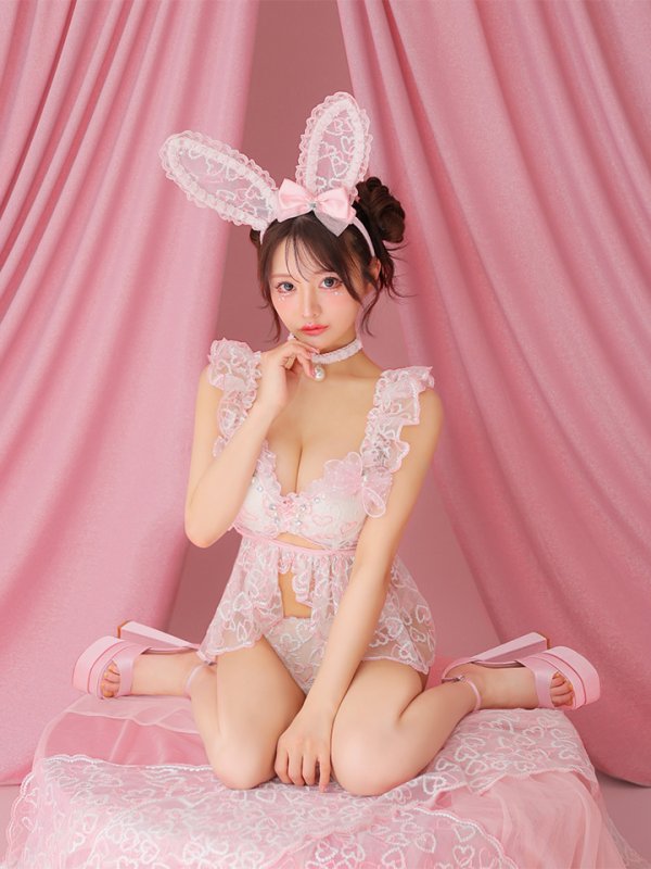 ピンク