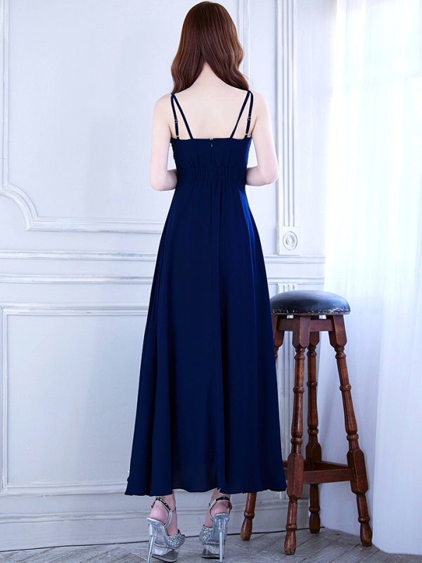 ネイビー モデル：ゆめ　身長：160cm　着用サイズ：8号(Sサイズ)