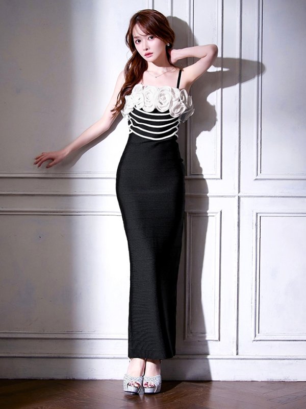 ブラックアイボリー　モデル：ゆめ　身長：160cm　着用サイズ：Sサイズ