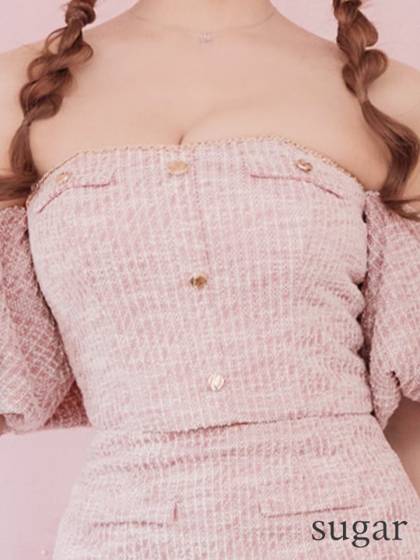 ピンク モデル:明日花キララ 身長:162cm 着用サイズ:Sサイズ