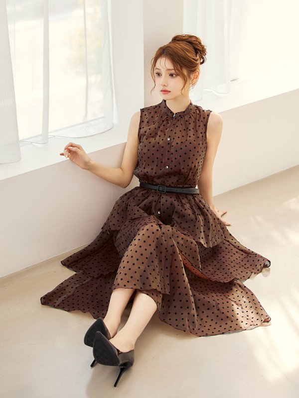 ブラウン モデル:ももか 身長:156cm 着用サイズ:Sサイズ