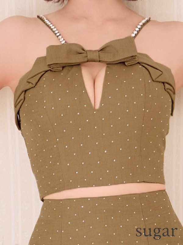 キャメル　モデル：明日花キララ　身長：162cm 着用サイズ：Sサイズ