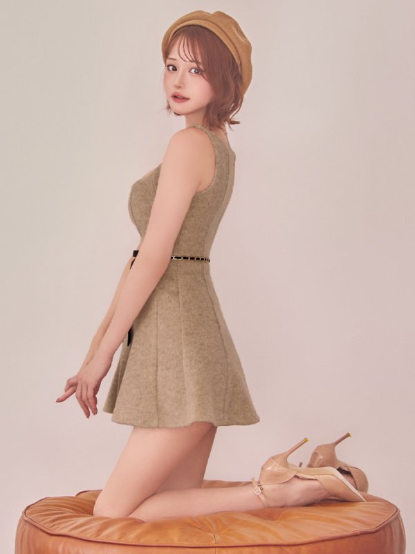 ベージュ モデル:  れみれみ 身長:163cm 着用サイズ:Sサイズ