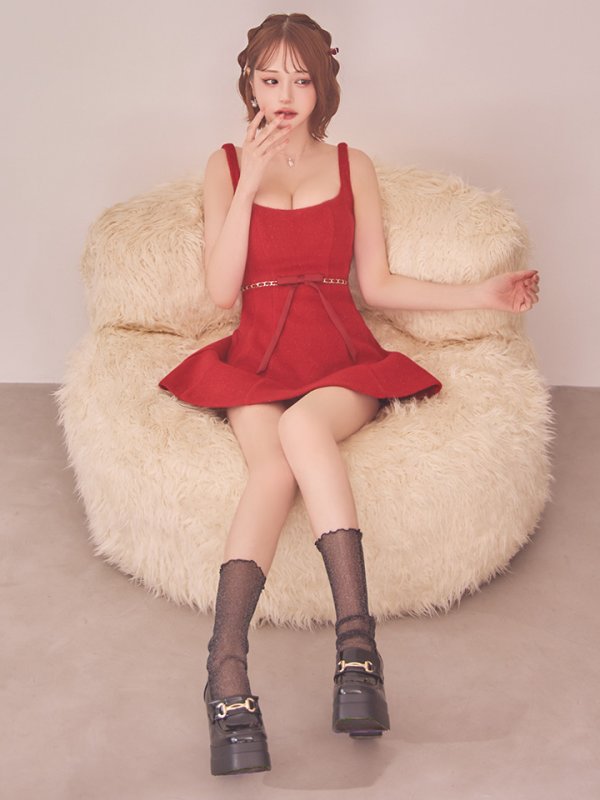 レッド モデル:  れみれみ 身長:163cm 着用サイズ:Sサイズ