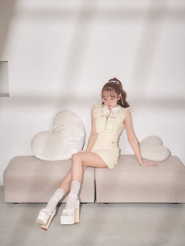 アイボリー　モデル：三上悠亜　身長：159cm　着用サイズ：Sサイズ