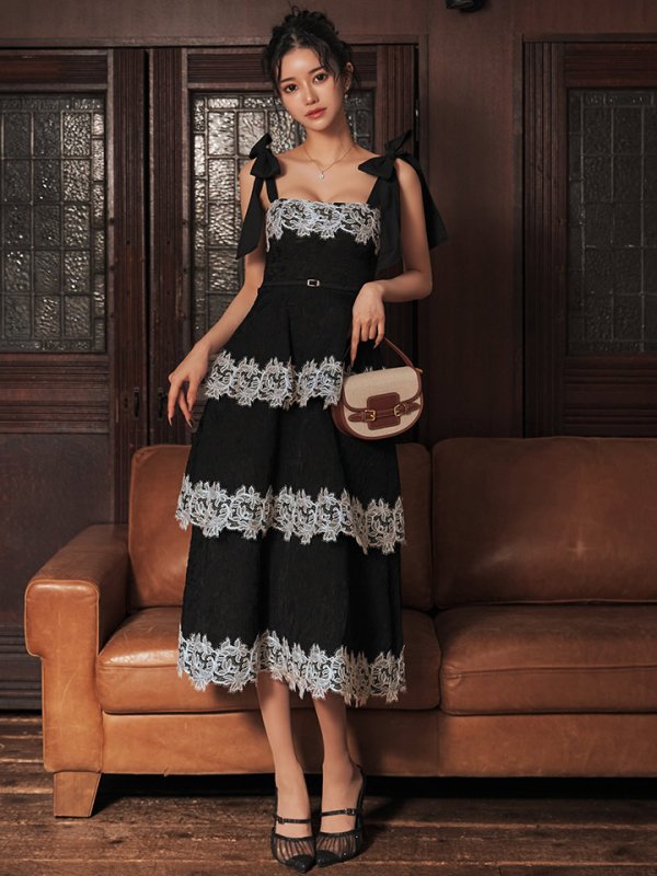 ブラック　モデル：ゆりお　身長：165cm　着用サイズ：Sサイズ