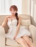 ホワイト モデル：三上悠亜　身長：159cm　着用サイズ：Sサイズ