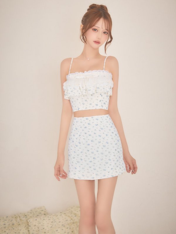 ブルー　モデル：れみ　身長：163cm　着用サイズ：Sサイズ